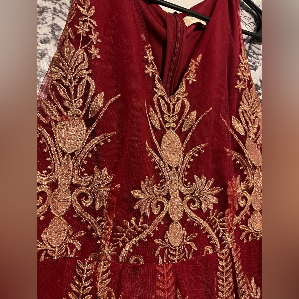 Stunning Altar’d State Formal Red and Gold Stitched V-Neck Dress - Picture 4 of 10